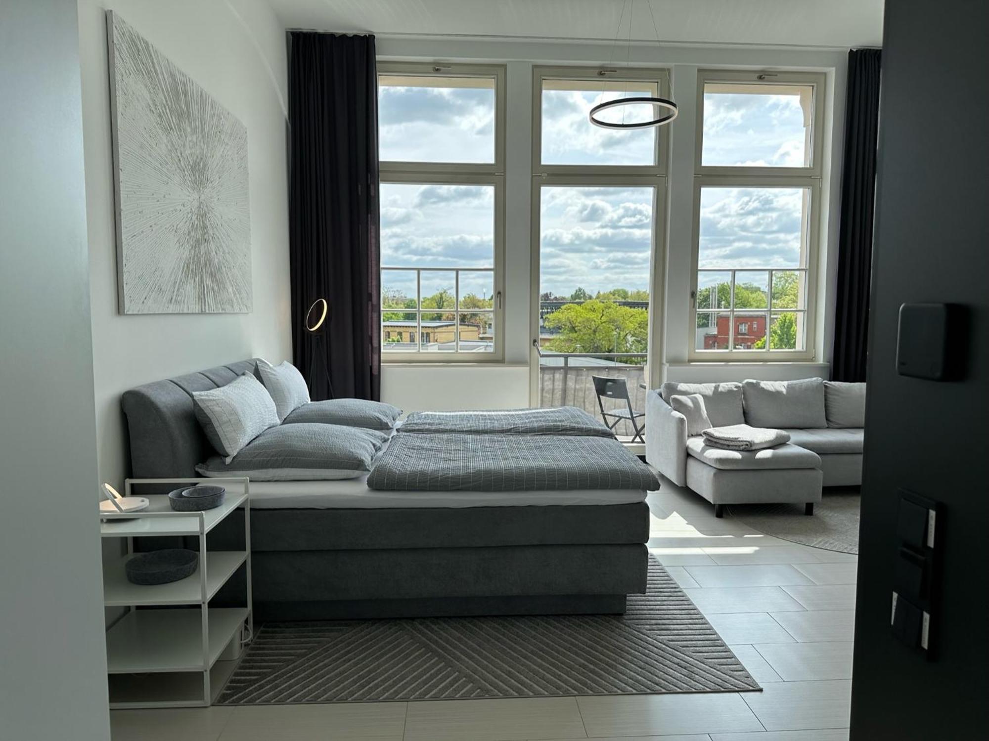 Meos 1 -zentrum-balkon-parkplatz-gym-uniklinik Apartment